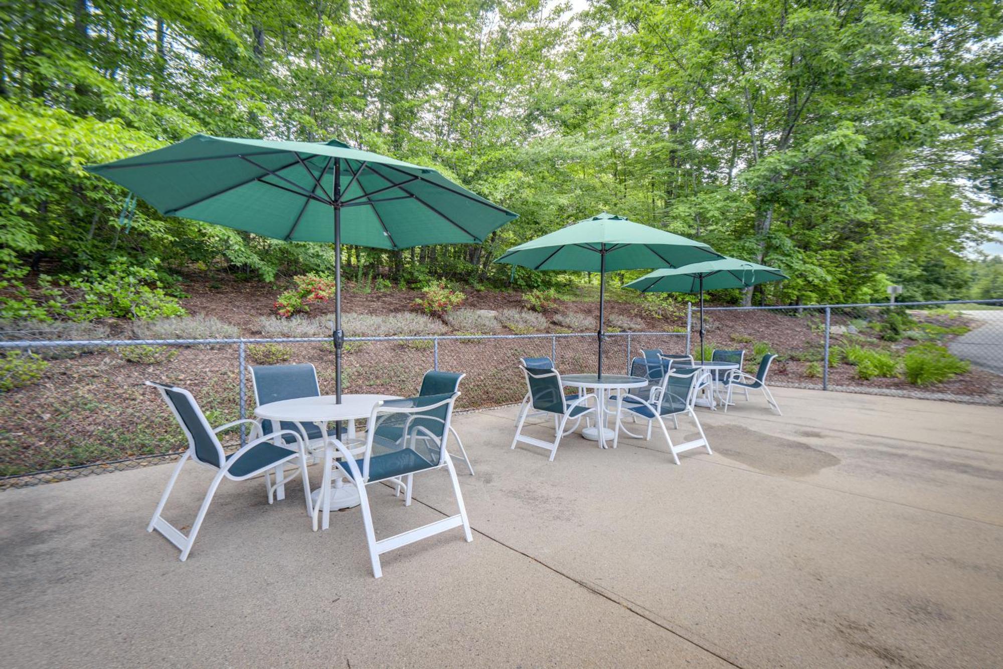 Bartlett Condo With Mountain View And Outdoor Pool! 外观 照片